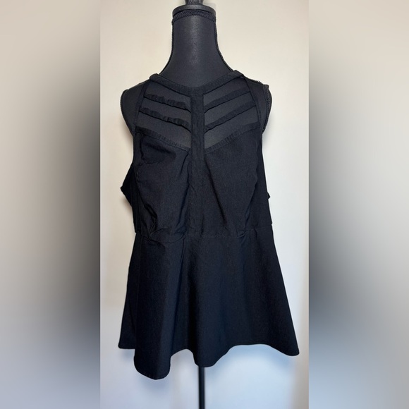 Torrid Women’s 3X Black Cage High Neck Peplum Top Gothic Plus Size Sleeveless - Picture 2 of 9